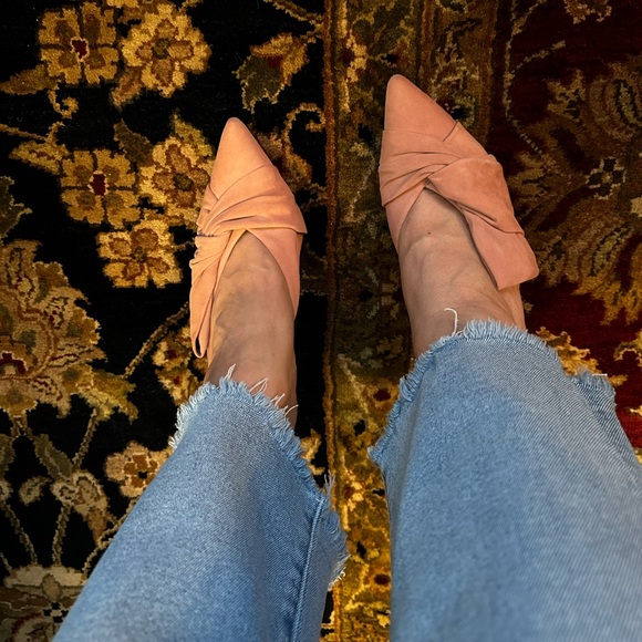 Vince Camuto Shoes - Vince Camuto Rose Bud Pink Suede Amillada Party Slip on Heel Mules 8 (8.5) NTTS